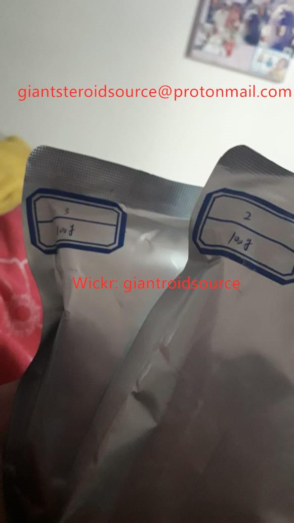 Nuestro cliente recibió su paquete de esteroides Raws
